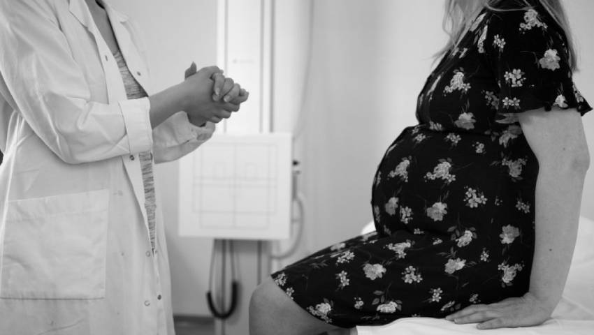 Consult a fetal medicine specialist early in pregnancy for safe and healthy motherhood